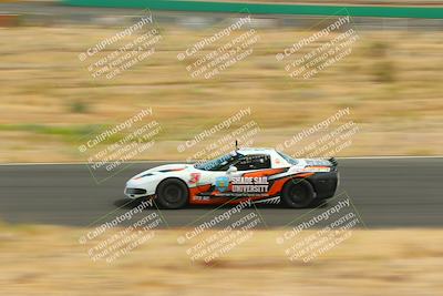media/May-31-2025-CalClub SCCA (Sat) [[2c1a04e1ee]]/Race/Group 4/Turn 4b/